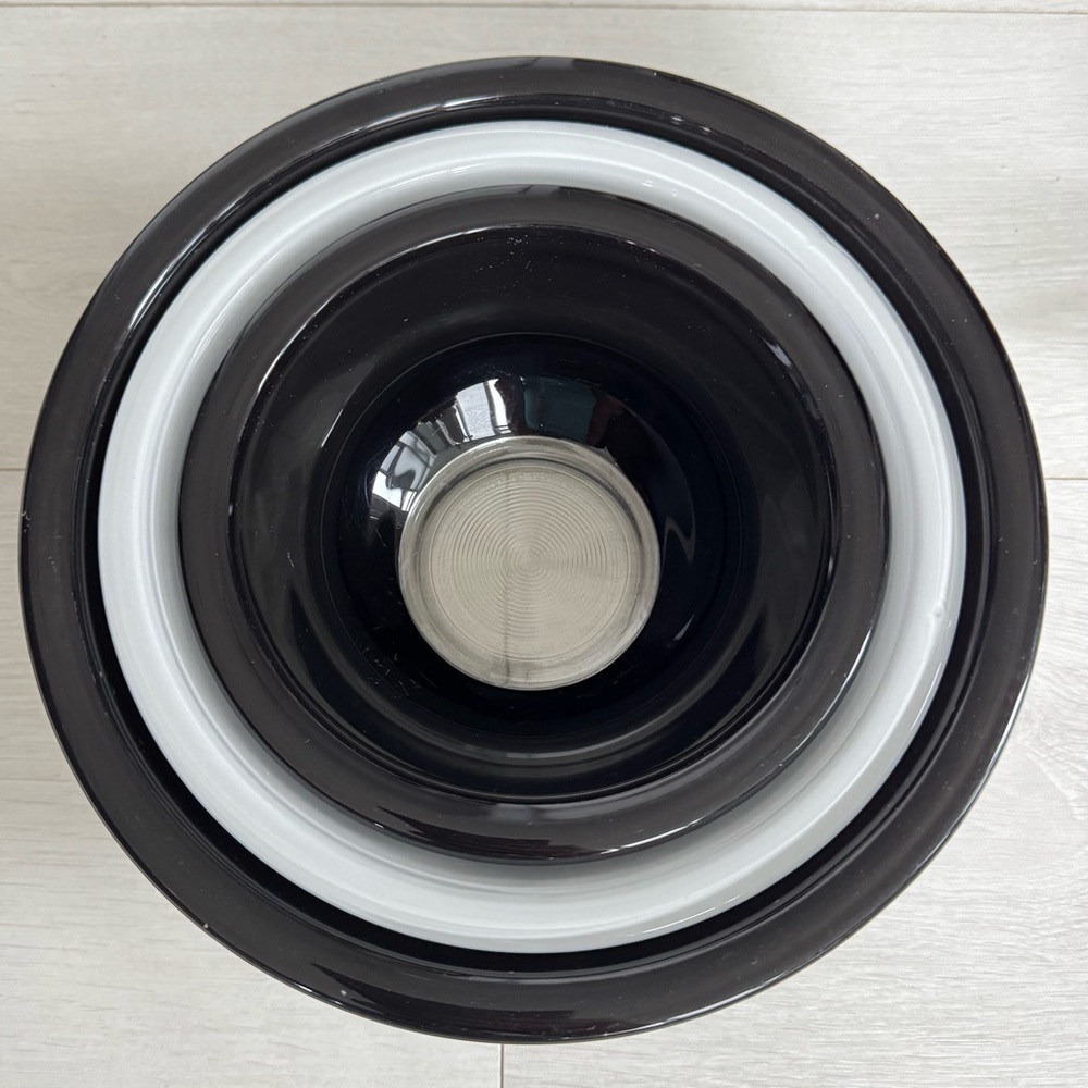 Pyrex Black + White Glass Bottom Nesting Mixing Bowls 322 323 & 325 set of 3